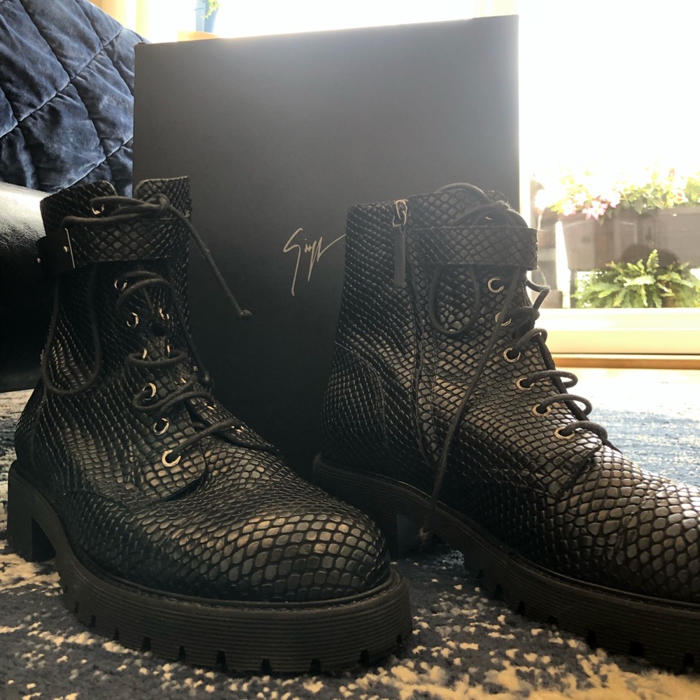 Giuseppe Zanotti Men’s Black High-Top Boots